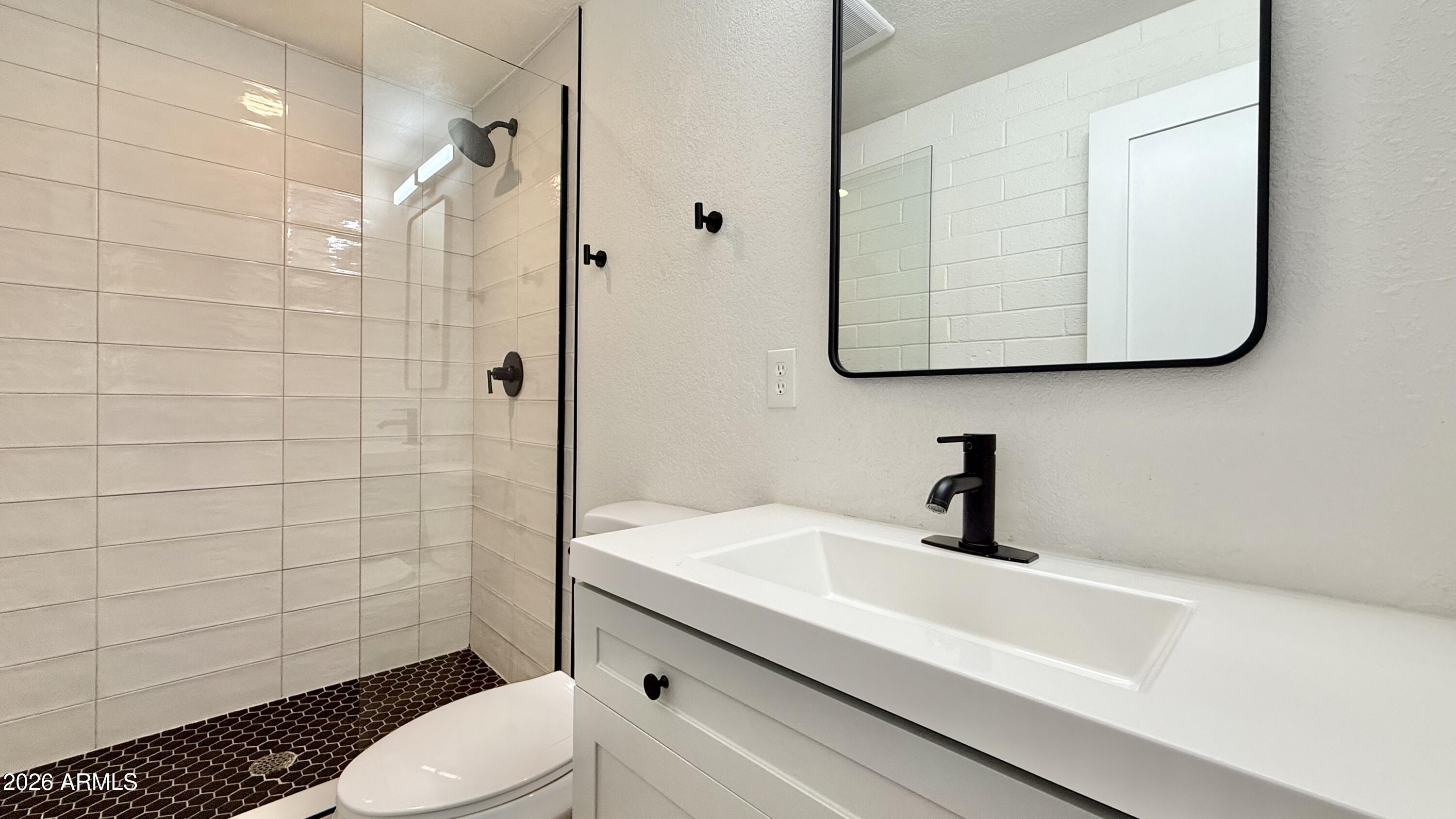 1840 West Thomas Road, Unit 1 Phoenix, AZ 85015 - Photo 12 of 28 img_4715