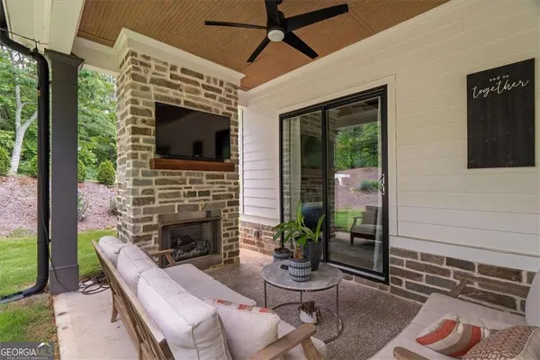 $549,900 | 2490 South Carroll Court, Villa Rica, GA 30180
