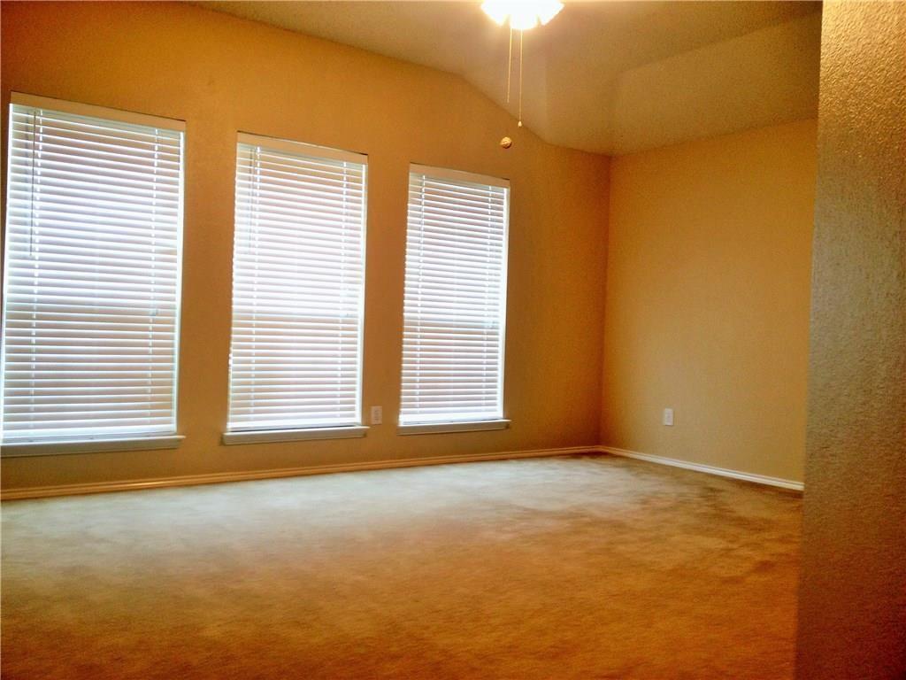 625 Rothschild Lane Murphy, TX 75094 - Photo 9 of 22
