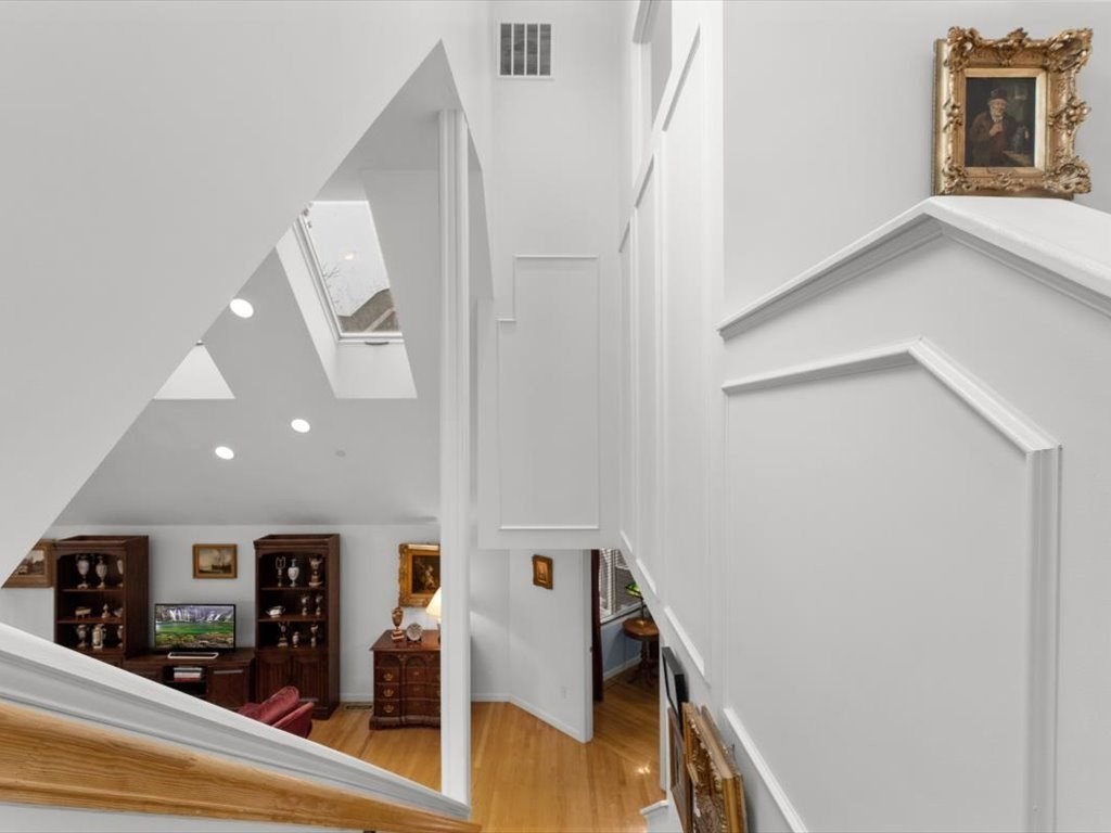 29 Deer Path, Unit 29 Hudson, MA 01749 - Photo 29 of 42 a view of a hallway with furniture and entryway