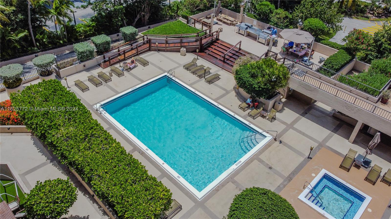 251 Crandon Boulevard, Unit 237 Key Biscayne, FL 33149 - Photo 18 of 24