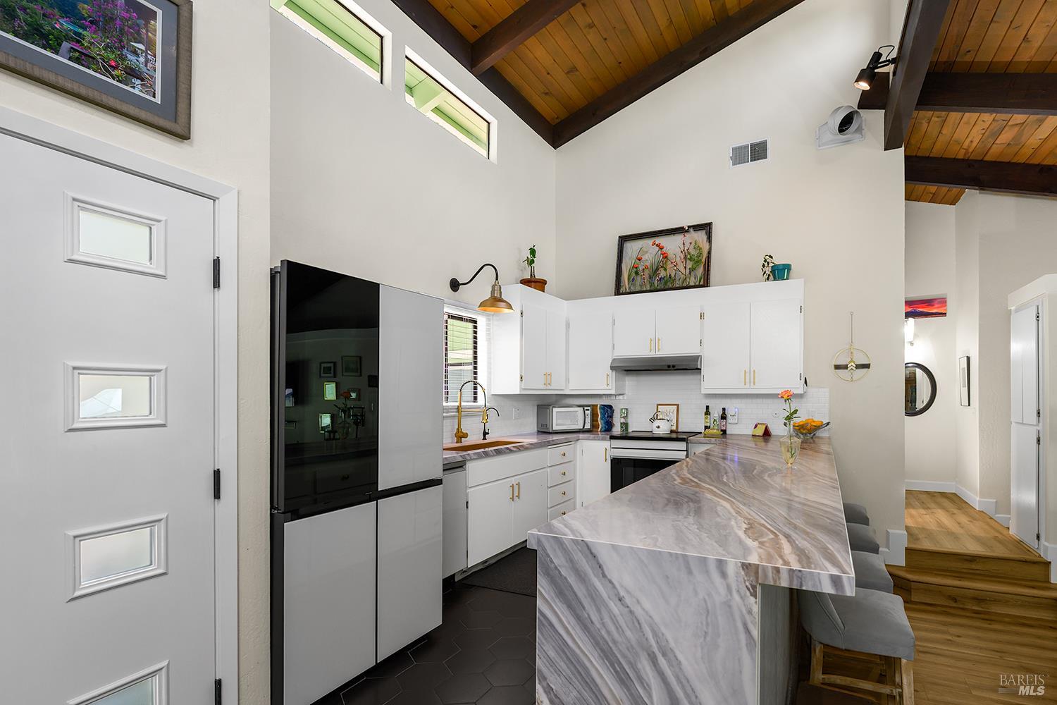 5675 St Helena Road Santa Rosa, CA 95404 - Photo 3 of 18