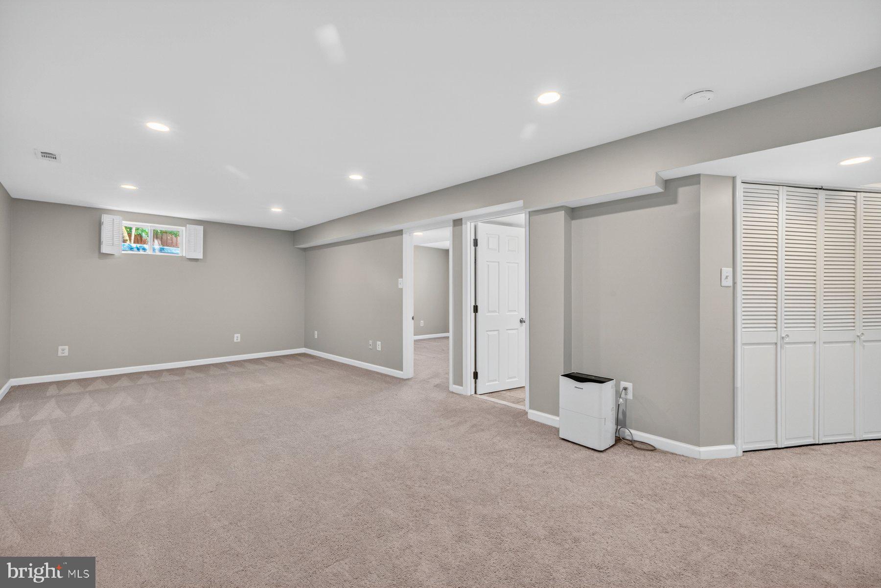 7518 Candytuft Court Springfield, VA 22153 - Photo 31 of 47 a view of an empty room with a window