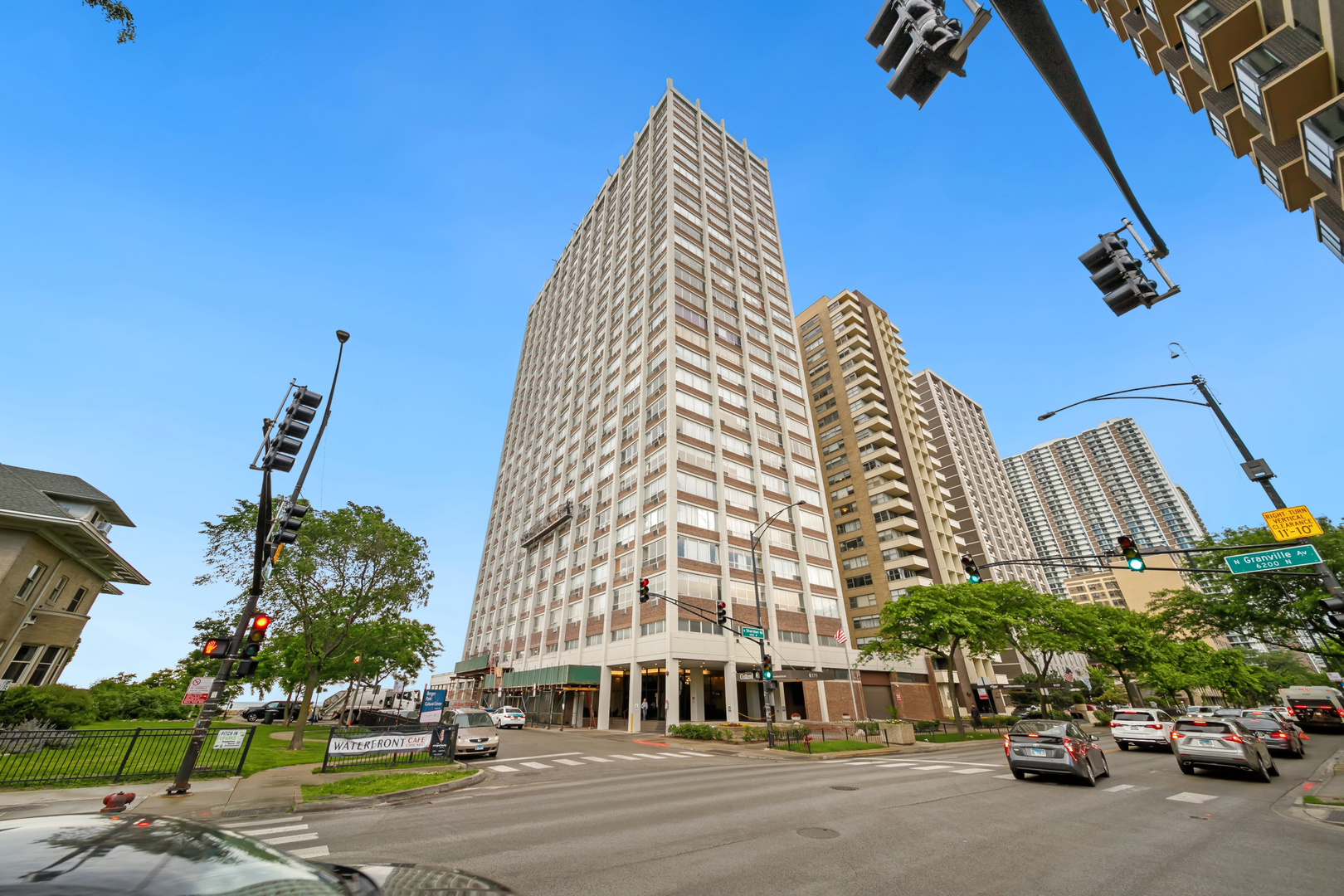 6171 North Sheridan Road, Unit 1106 Chicago, IL 60660 - Photo 1 of 24 Gallery Image 1