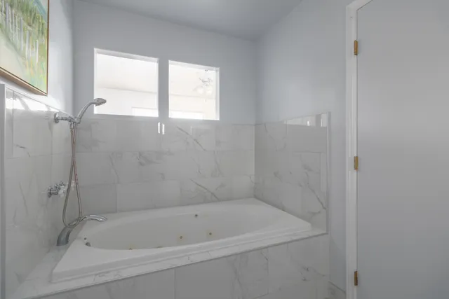 $775,000 | 27-571 Kalaoa Camp Road, Papaikou, HI 96781