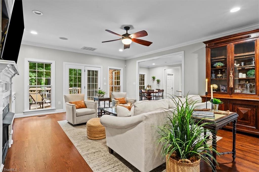 1680 Deer Run Court Oak Ridge, NC 27310 - Photo 6 of 50