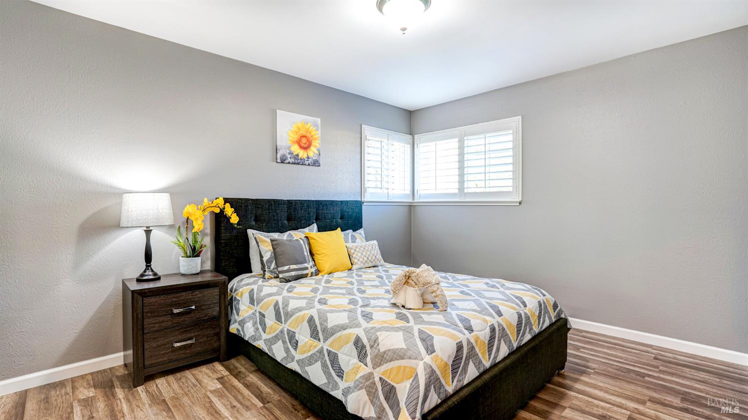 235 Grove Avenue Santa Rosa, CA 95409 - Photo 22 of 37