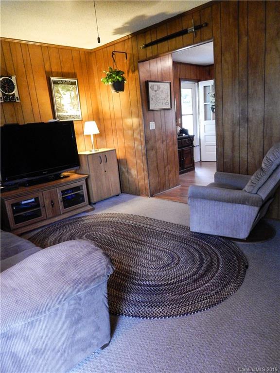 112 Poole Road Troy, NC 27371 - Photo 5 of 12 Gallery Image 5