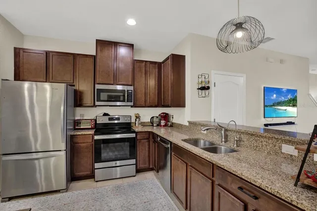 $275,000 | 10822 Verawood Drive, Riverview, FL 33579