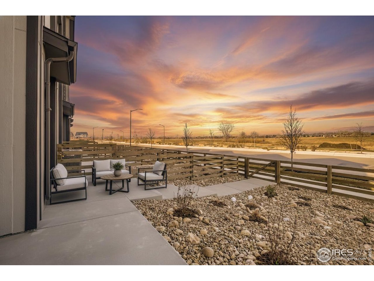 2297 East Suniga Road Fort Collins, CO 80524 - Photo 15 of 27 Room for a front patio set