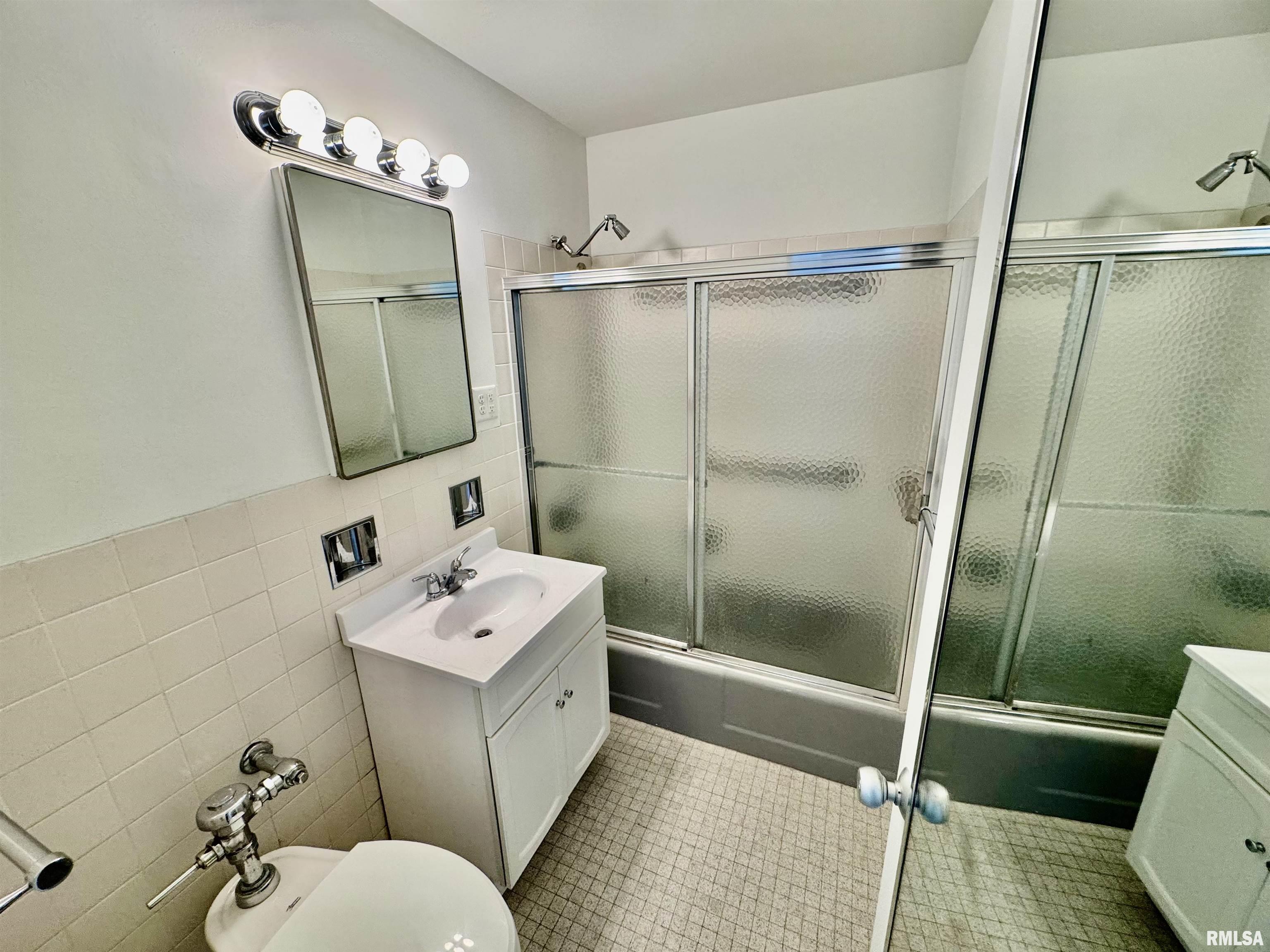 718 South 7th Street, Unit 101 Springfield, IL 62703 - Photo 8 of 28 Gallery Image 8