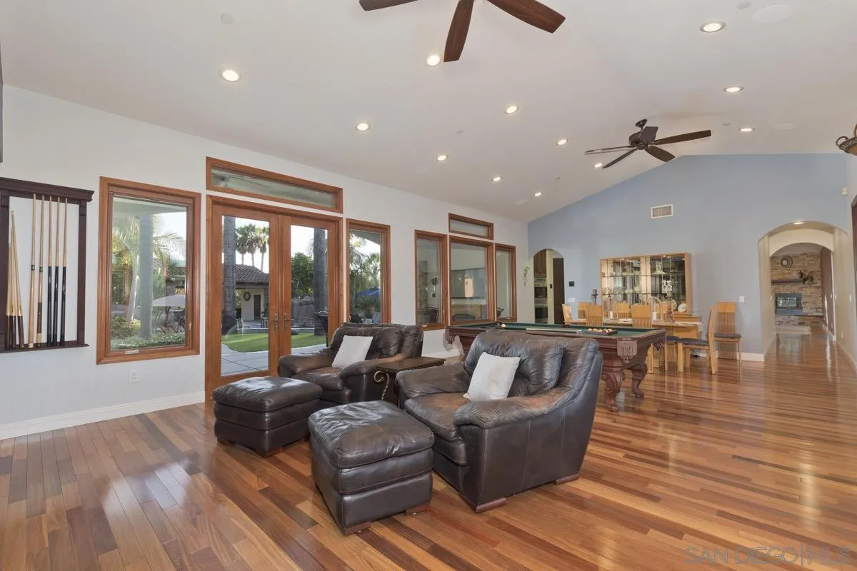 14401 Sandhill Road Poway, CA 92064 - Photo 12 of 75