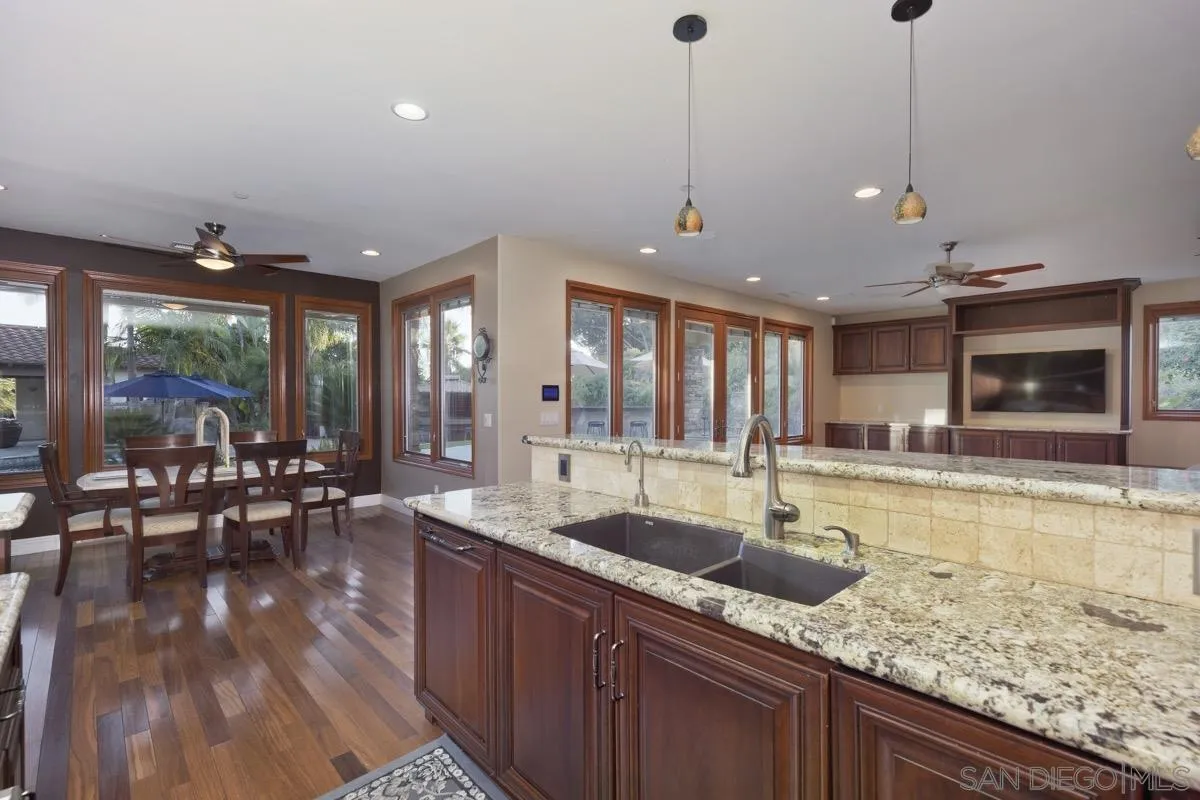 14401 Sandhill Road Poway, CA 92064 - Photo 17 of 75