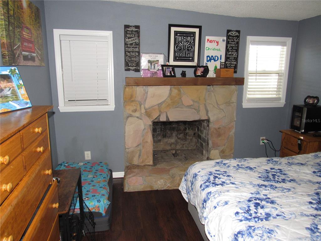 330 Moccasin Hollow Road Lithia, FL 33547 - Photo 14 of 33