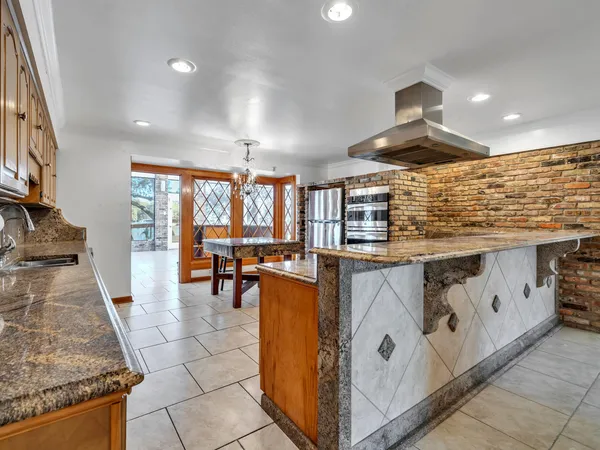 $1,500,000 | 315 Vaughan Street Northwest, Fort Walton Beach, FL 32548