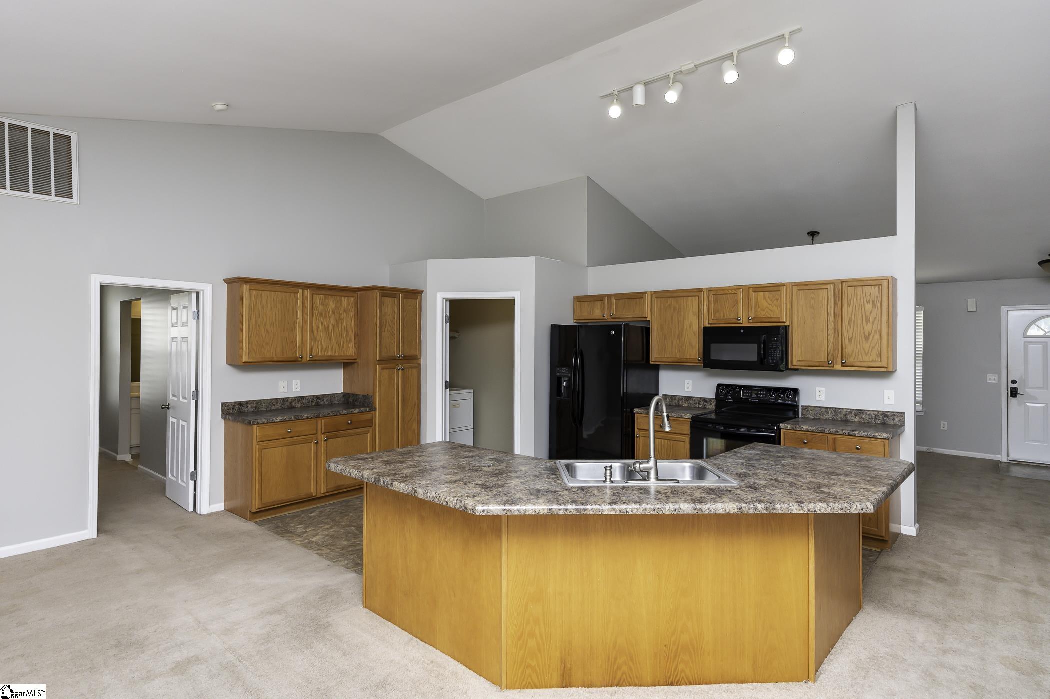 23 Brisbane Drive Fountain Inn, SC 29644 - Photo 6 of 28 Gallery Image 6