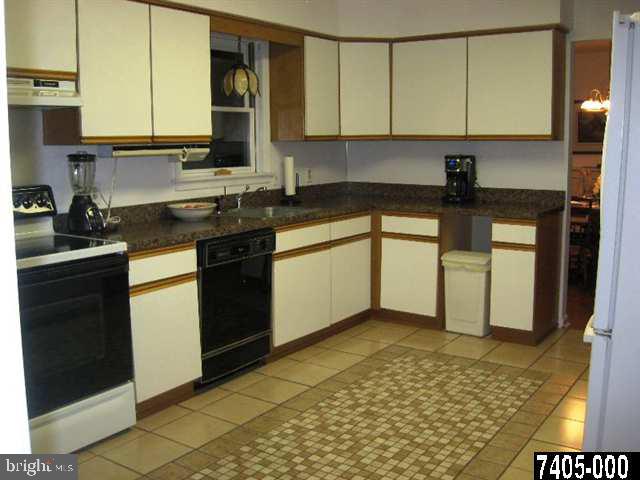 485 Highland Road Red Lion, PA 17356 - Photo 11 of 25 Gallery Image 11