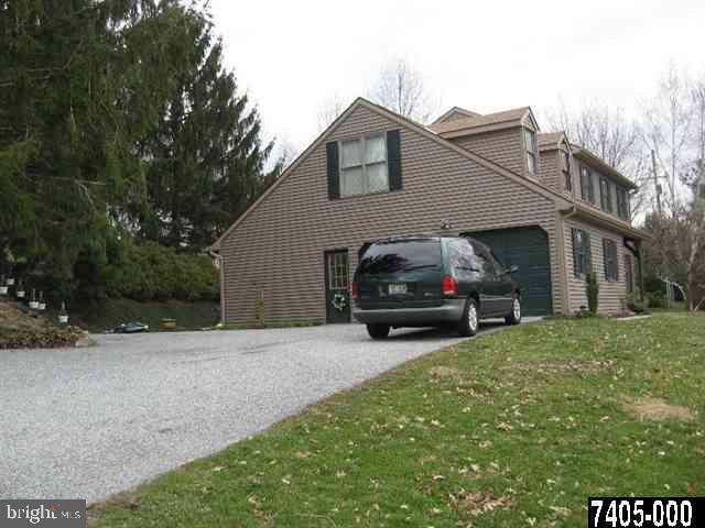 485 Highland Road Red Lion, PA 17356 - Photo 2 of 25 Gallery Image 2