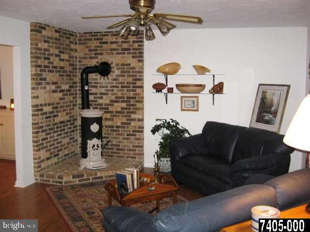 485 Highland Road Red Lion, PA 17356 - Photo 9 of 25 Gallery Image 9