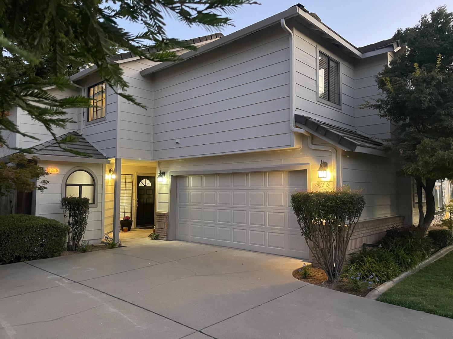 1355 Alex Circle Turlock, CA 95382 - Photo 1 of 21
