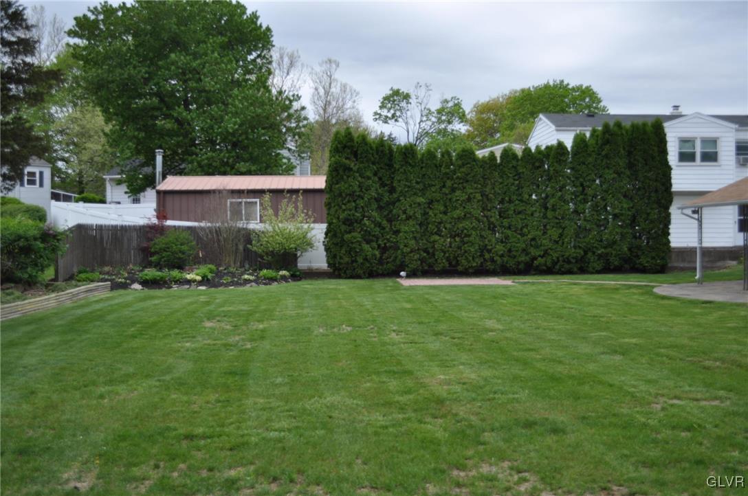 2024 Butztown Road Bethlehem, PA 18017 - Photo 9 of 29 Gallery Image 9