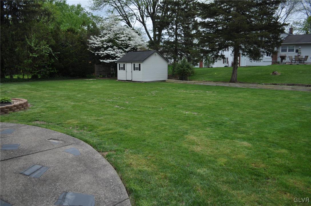 2024 Butztown Road Bethlehem, PA 18017 - Photo 10 of 29 Gallery Image 10