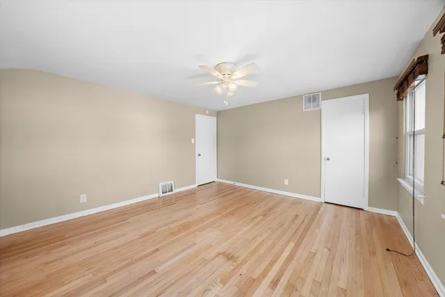 $2,000 | 1380 Wentworth Avenue, Calumet City, IL 60409