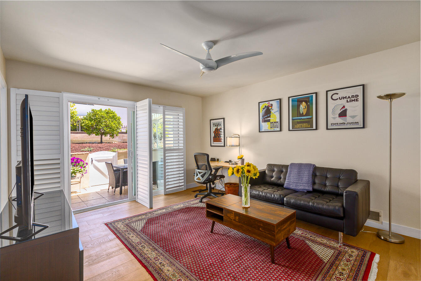 2645 State Street, Unit 2 Santa Barbara, CA 93105 - Photo 14 of 36 Family room