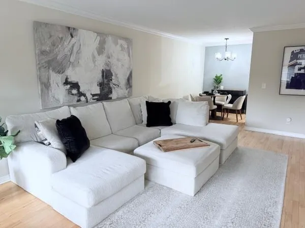 $179,900 | 3150 Excelsior Boulevard, Unit 313, Minneapolis, MN 55416