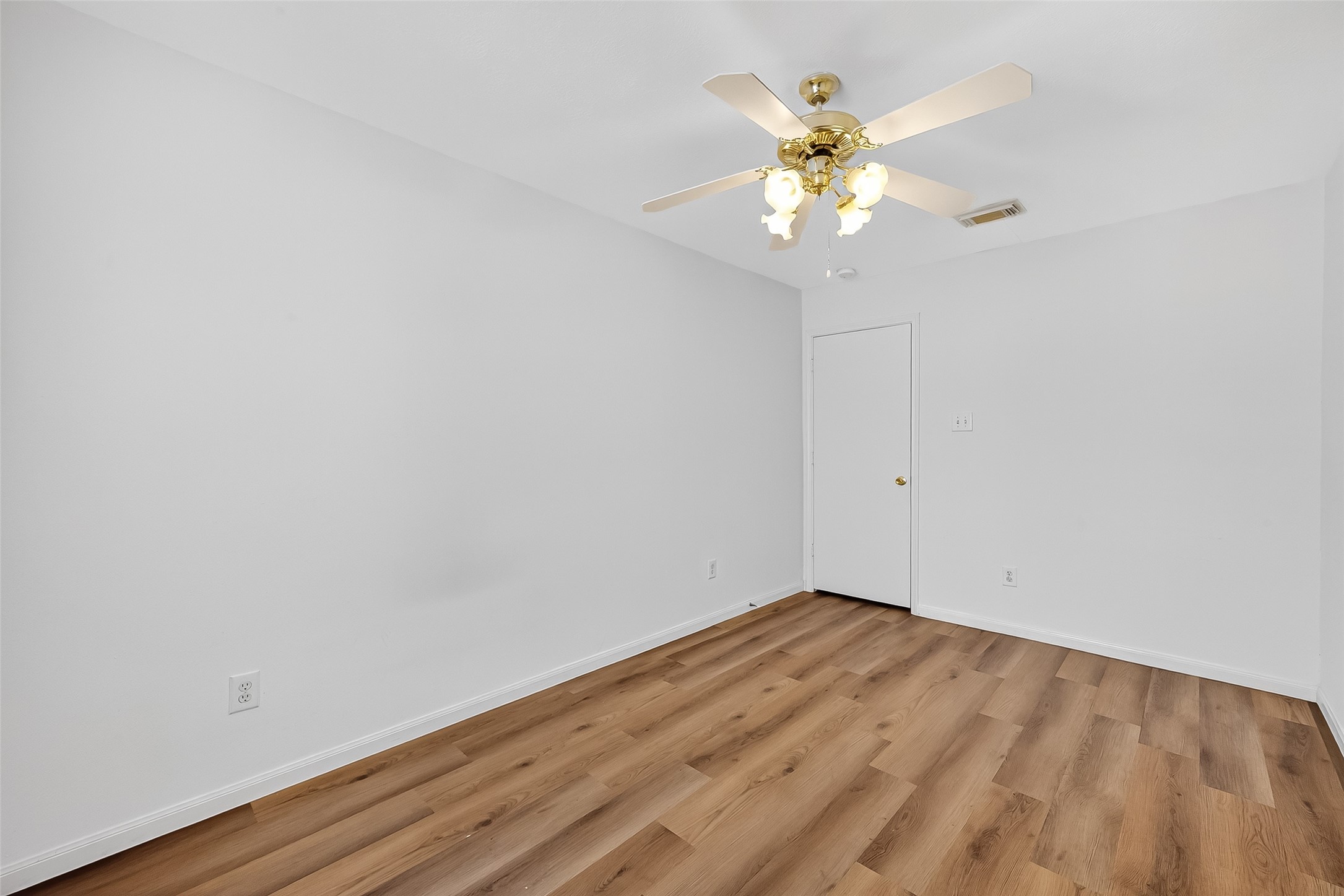 8366 Golf Green Circle Houston, TX 77036 - Photo 22 of 38
