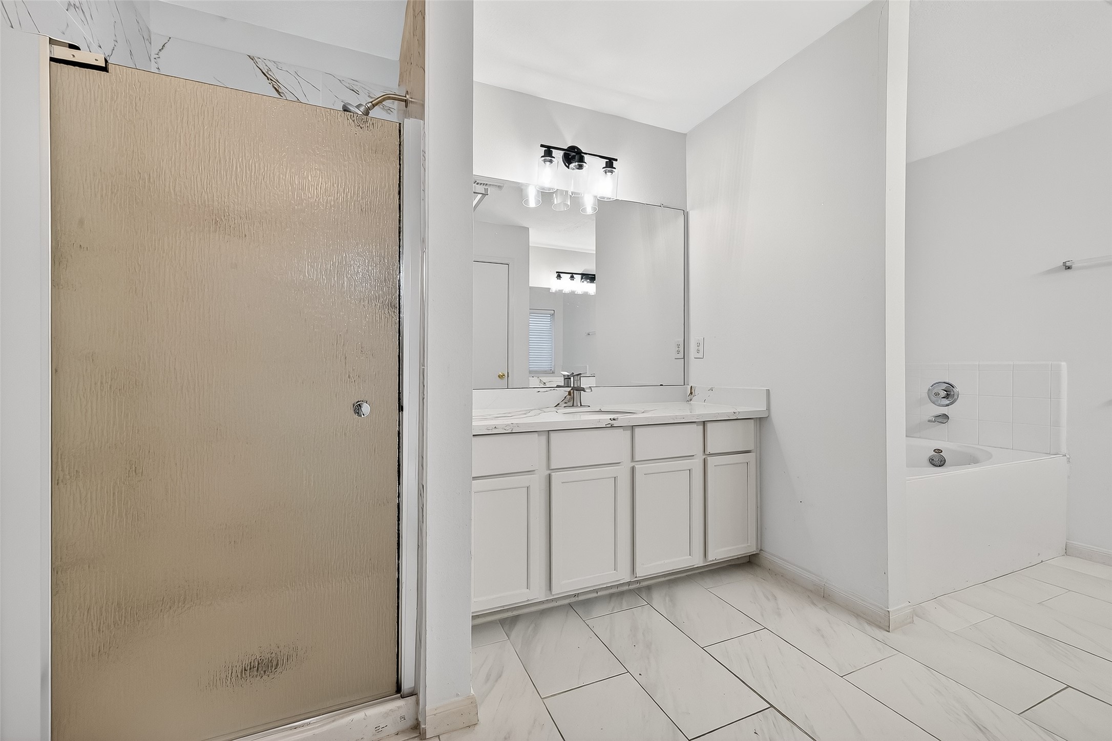 8366 Golf Green Circle Houston, TX 77036 - Photo 26 of 38