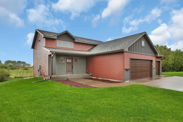 $419,900 | 1526 Prairie View Lane Northeast, Sauk Rapids, MN 56379