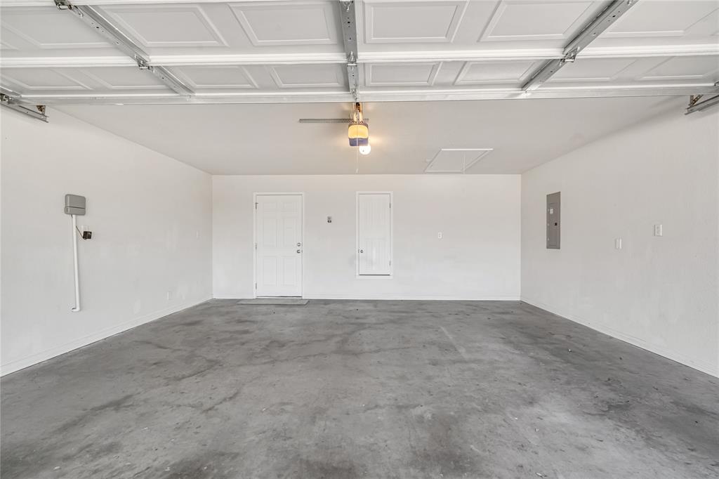 5209 Foxhill Road Temple, TX 76502 - Photo 14 of 14 a view of a garage