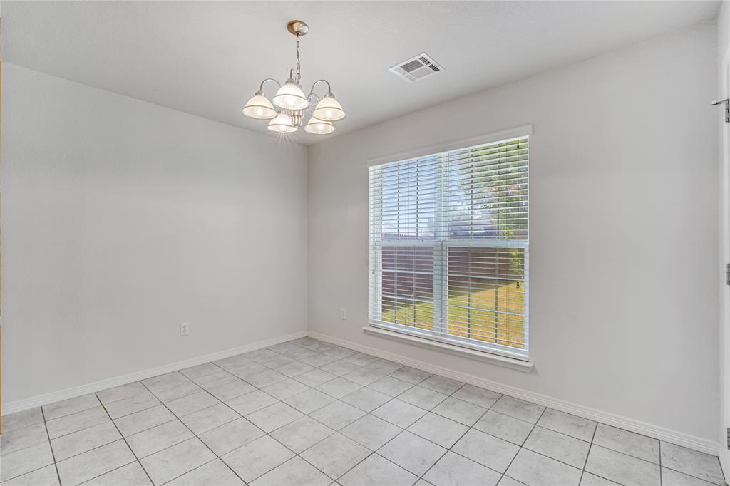 5209 Foxhill Road Temple, TX 76502 - Photo 9 of 14 a view of an empty room with a window