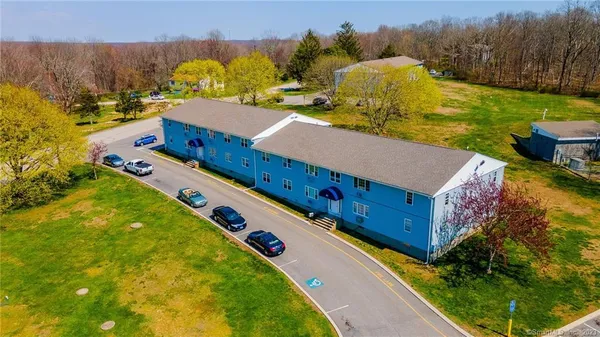 $155,000 | 83 Horse Pond Road, Unit B, Salem, CT 06420