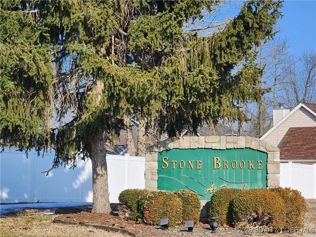 $400,000 | 765 College Boulevard, Osage Beach, MO 65065