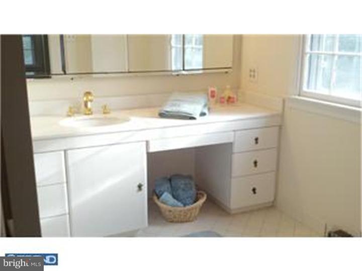 863 Worrell Road Jenkintown, PA 19046 - Photo 15 of 22