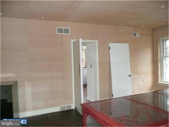 863 Worrell Road Jenkintown, PA 19046 - Photo 8 of 22