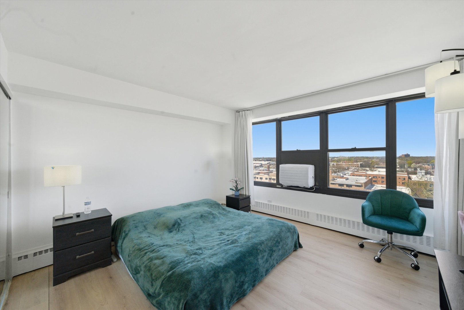 6030 North Sheridan Road, Unit 1001 Chicago, IL 60660 - Photo 14 of 26