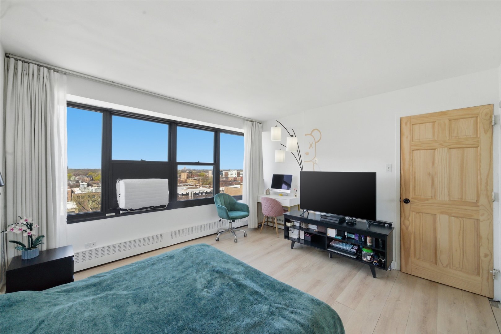 6030 North Sheridan Road, Unit 1001 Chicago, IL 60660 - Photo 15 of 26