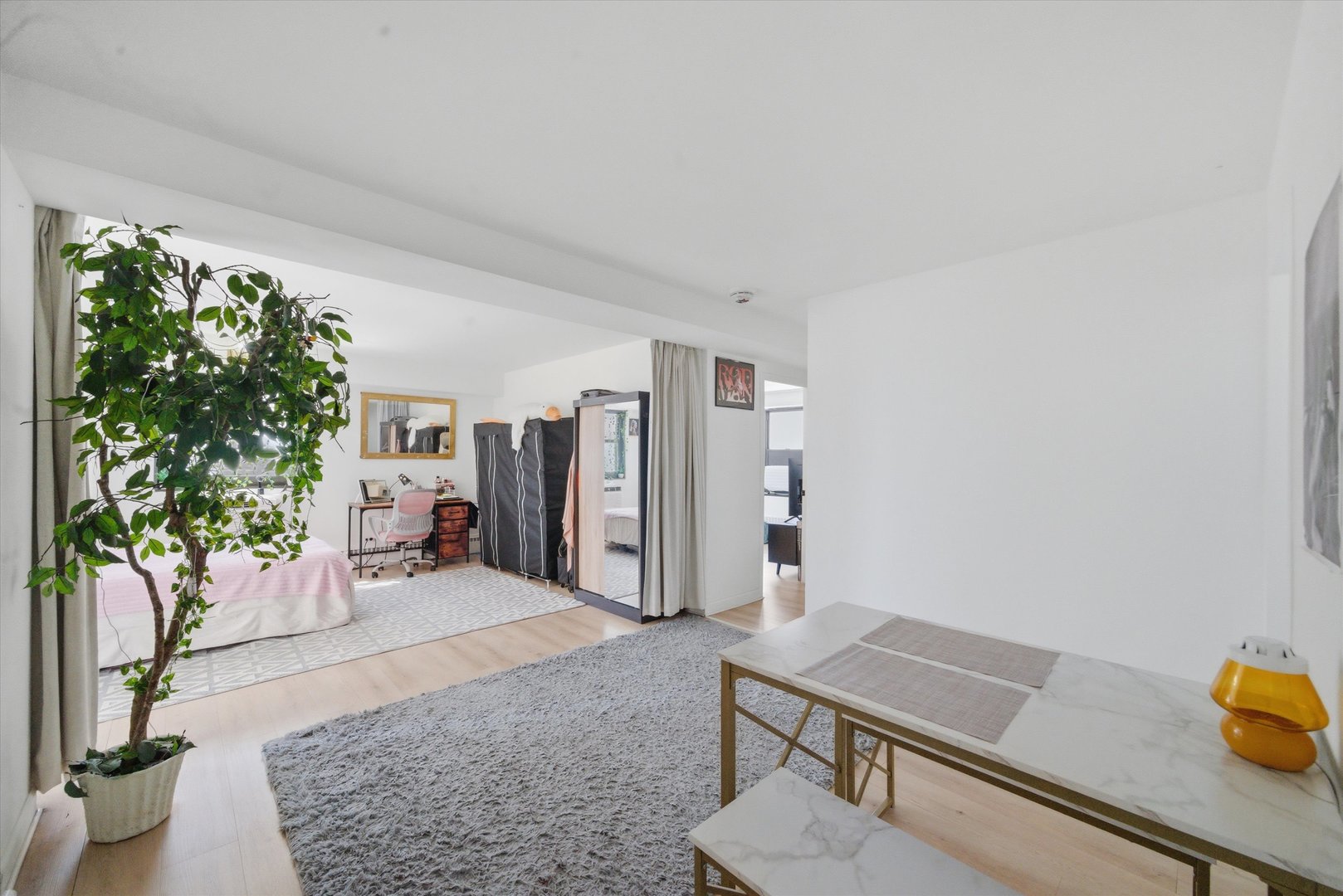 6030 North Sheridan Road, Unit 1001 Chicago, IL 60660 - Photo 3 of 26