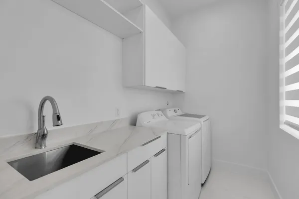 $1,780,000 | 518 Avenida Primiceria, Marathon, FL 33050