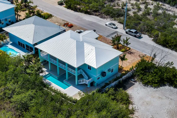 $1,780,000 | 518 Avenida Primiceria, Marathon, FL 33050