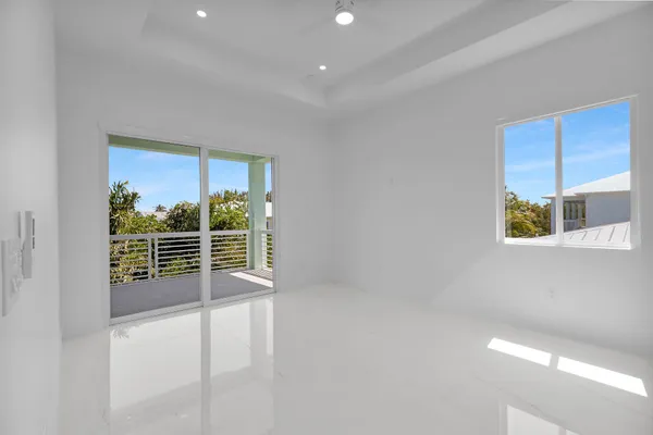 $1,780,000 | 518 Avenida Primiceria, Marathon, FL 33050