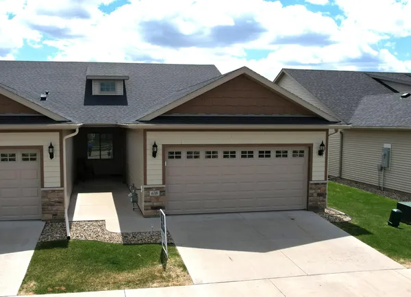 $344,500 | 638 Shardlow Place Northeast, Byron, MN 55920