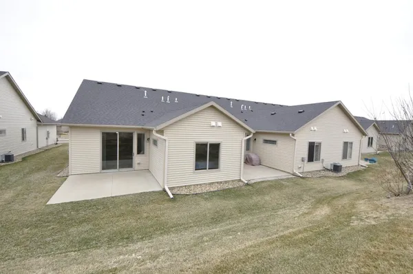 $344,500 | 638 Shardlow Place Northeast, Byron, MN 55920