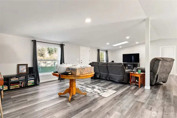 $650,000 | 29717 118th Avenue East, Graham, WA 98338