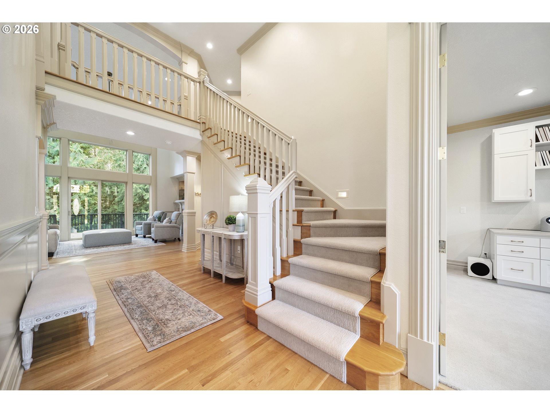 4304 Southeast Augusta Loop Gresham, OR 97080 - Photo 2 of 46 Entrance/Foyer