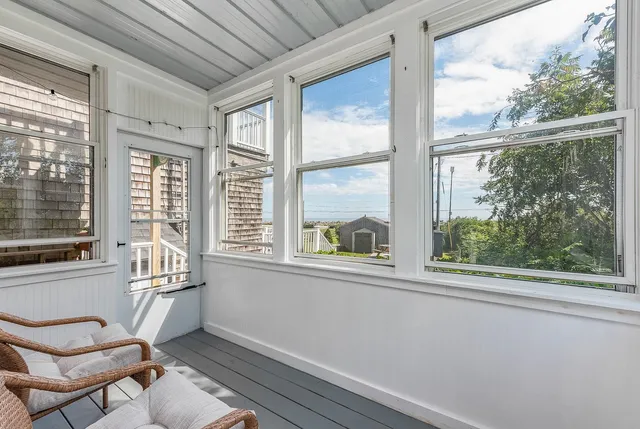 $3,100 | 1497 Ocean Boulevard, Unit #1 CARRIAGE HOUSE, Rye, NH 03870