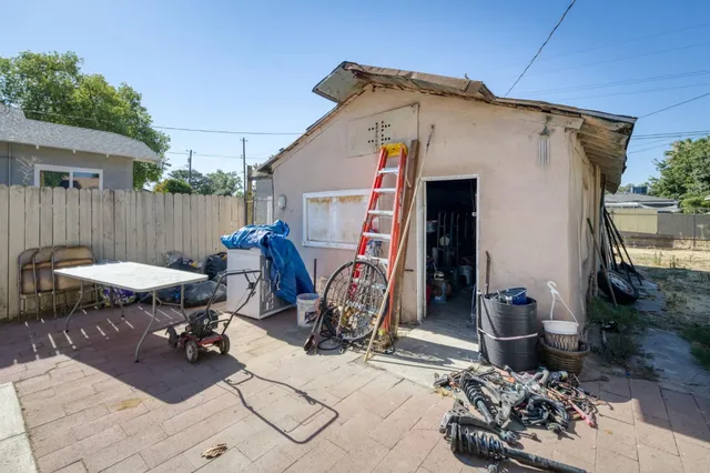 $250,500 | 448 East Tuolumne Street, Fresno, CA 93706
